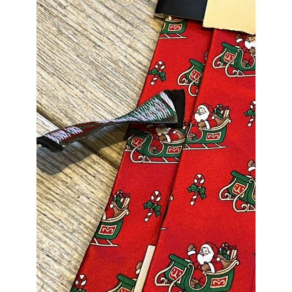 NWT Santa Claus Tie Traditions Hallmark Design Collection 100% Silk Christmas - Picture 4 of 8